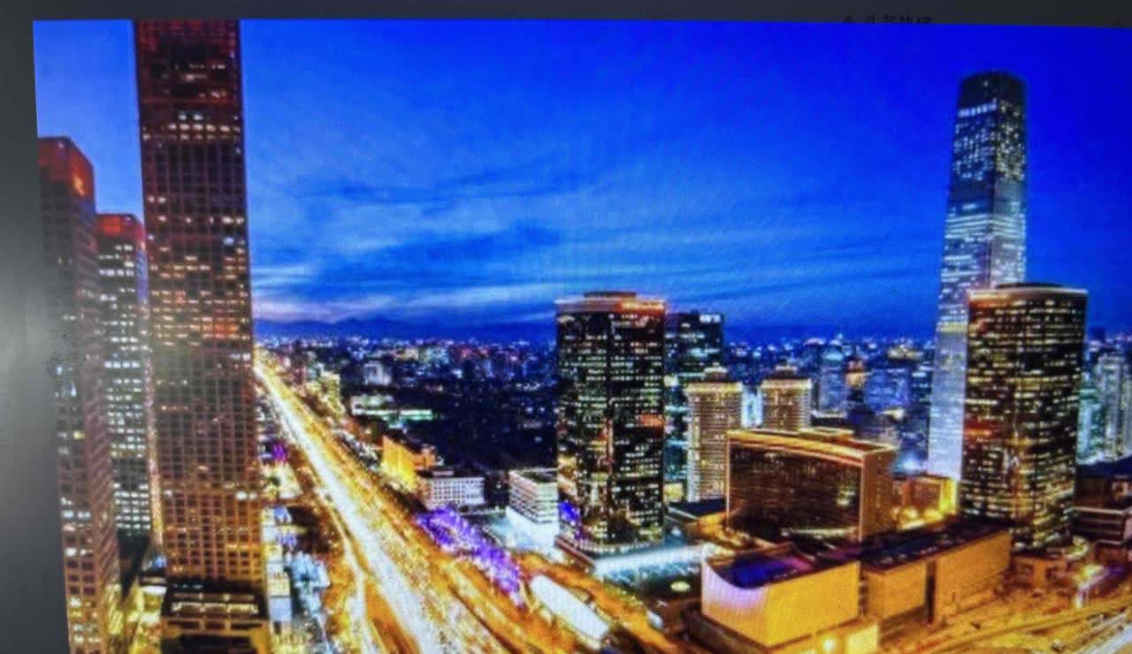 越南的清醒越南或许是最早看清中国实力变化的国家之一。与中国交过手、吃过苦，它