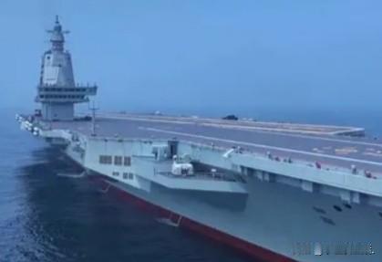 福建舰过台海引热议！国防部：常规训练，后续动作不断福建舰穿行台湾海峡的消息一