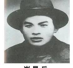 1939年，1地下党同志被捕，随身的密信也落入敌手中，打开一看，却是一张白纸。谁