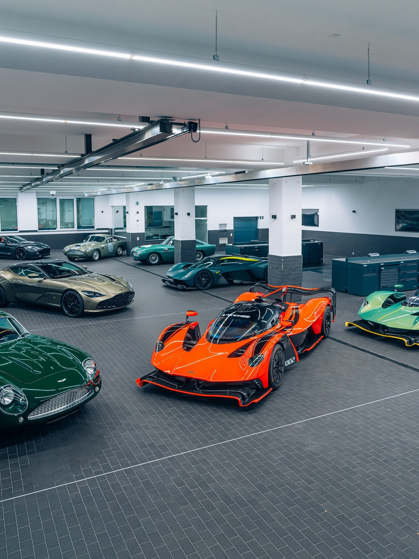 AstonMartin（byAlexPenfold）这个车库阵容NB不