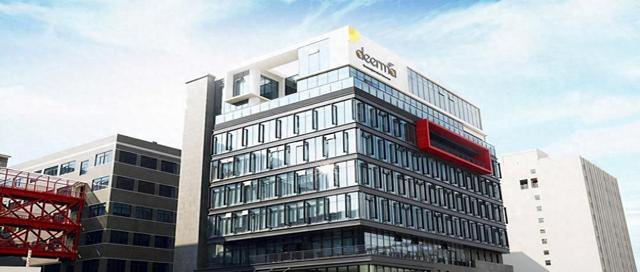 飞利浦小家电产品很多是国内企业德尔玛造的? 是授权品牌?