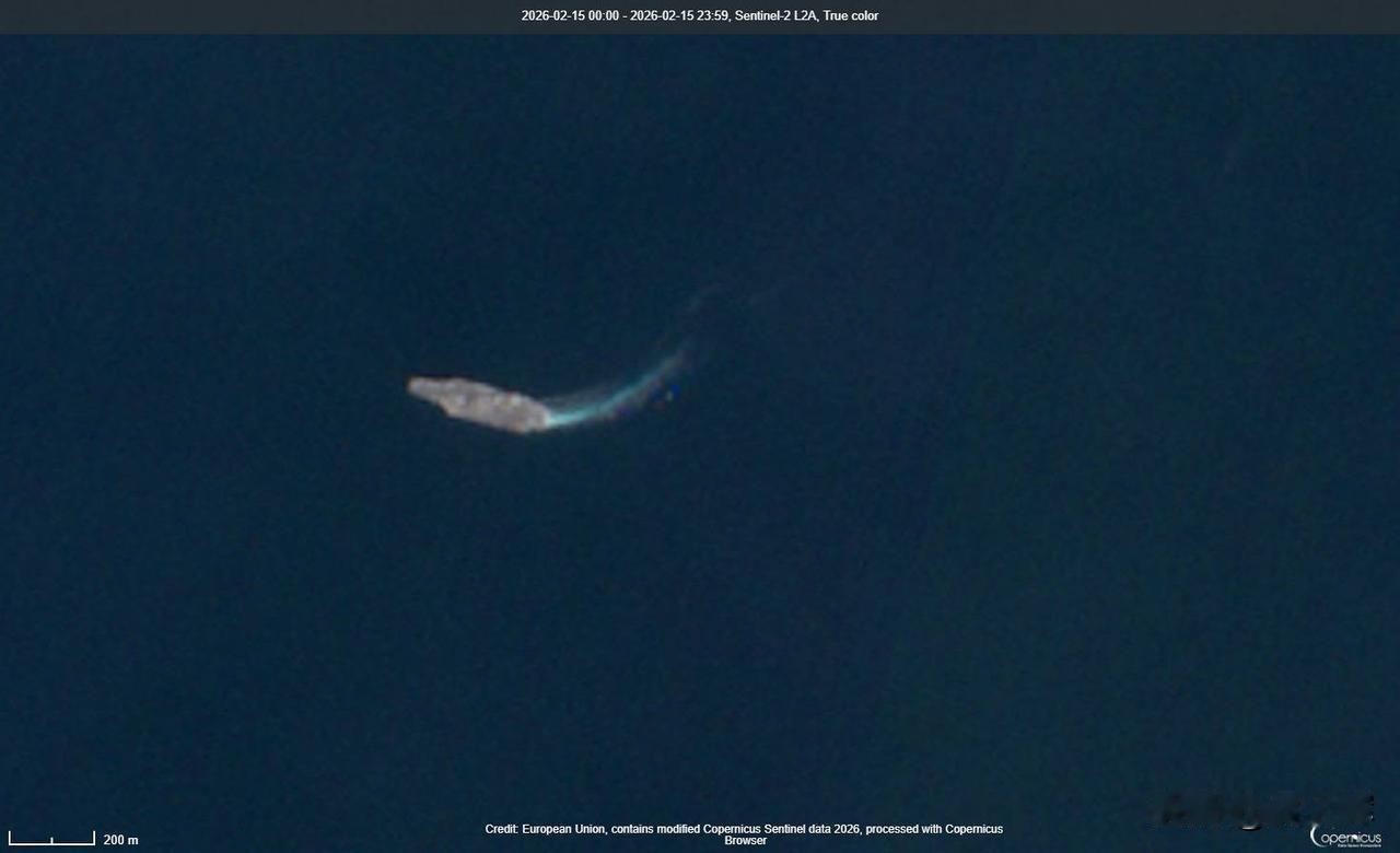 2026年2月15日，哨兵-2号卫星拍摄到美国“亚伯拉罕·林肯”号航空母舰（航母