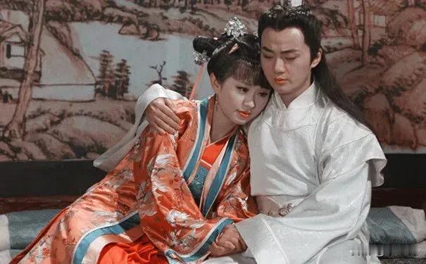公元621年的一天深夜，一位男子叩响一位女尼的房门：“公主殿下，是我，宇文士及。