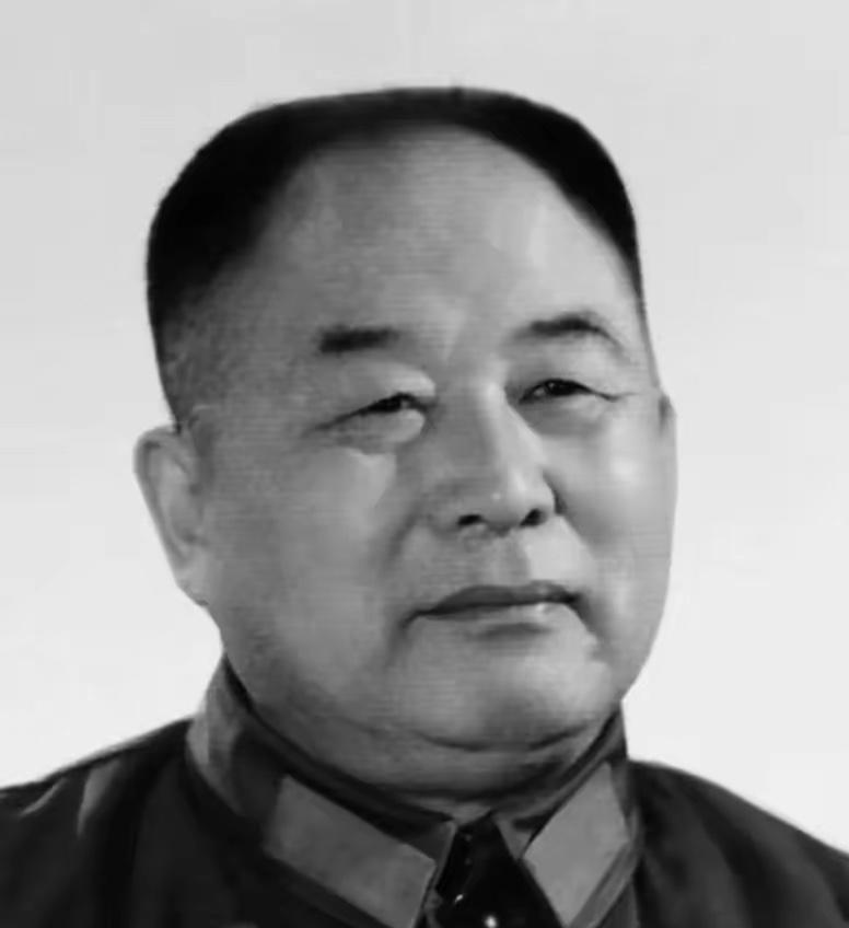 原中央副主席李德生将军临终前讲话：我已有多次面对毛主席纪念堂，面对人民英雄纪念碑