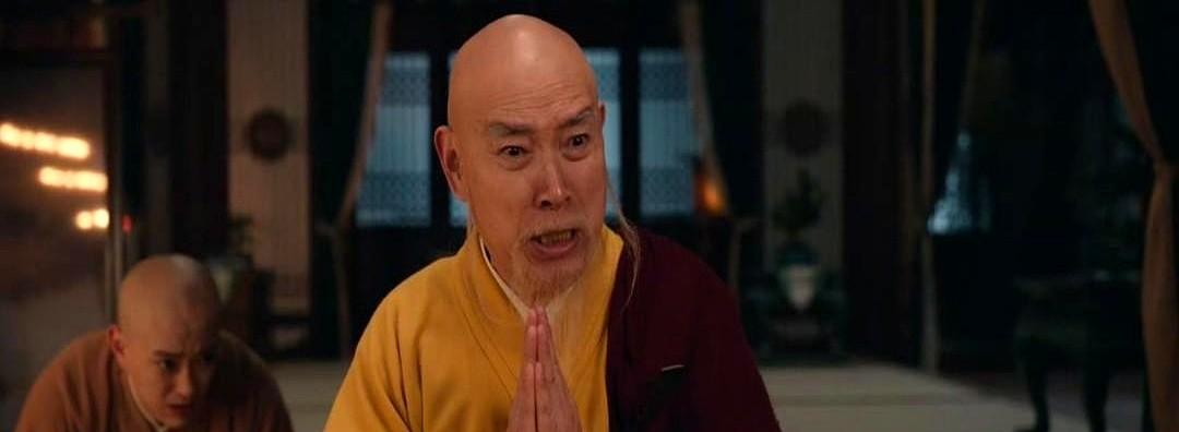 观众把反派名额硬塞给和尚，剧组笑着照单全收。王劲松演的广笑方丈原本只是背景板