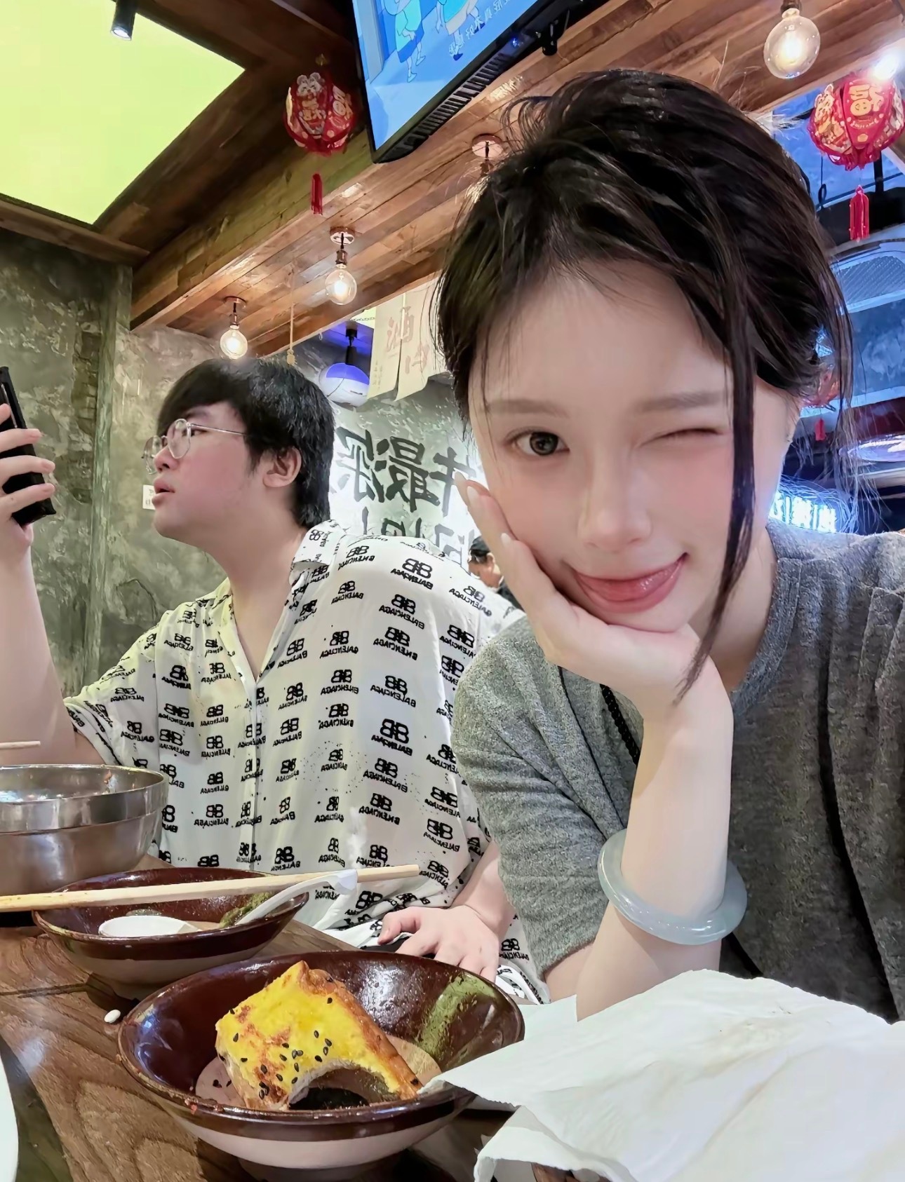 LPL圈知名情侣现状大盘点，哪一对是你的意难平？1.JackeyLove❤️五
