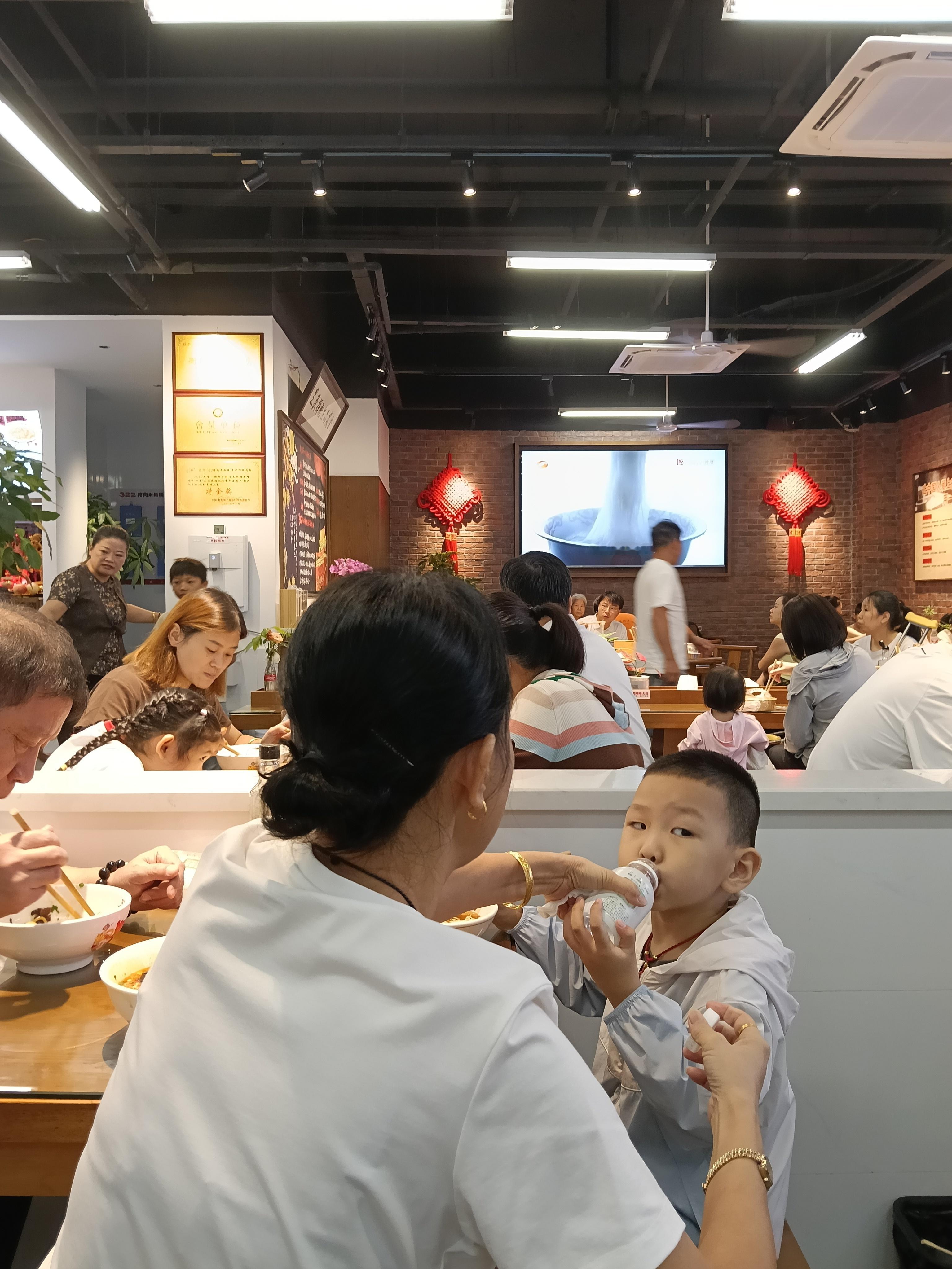 今早的鱿鱼猪肚汤粉🥡🥢！​​​