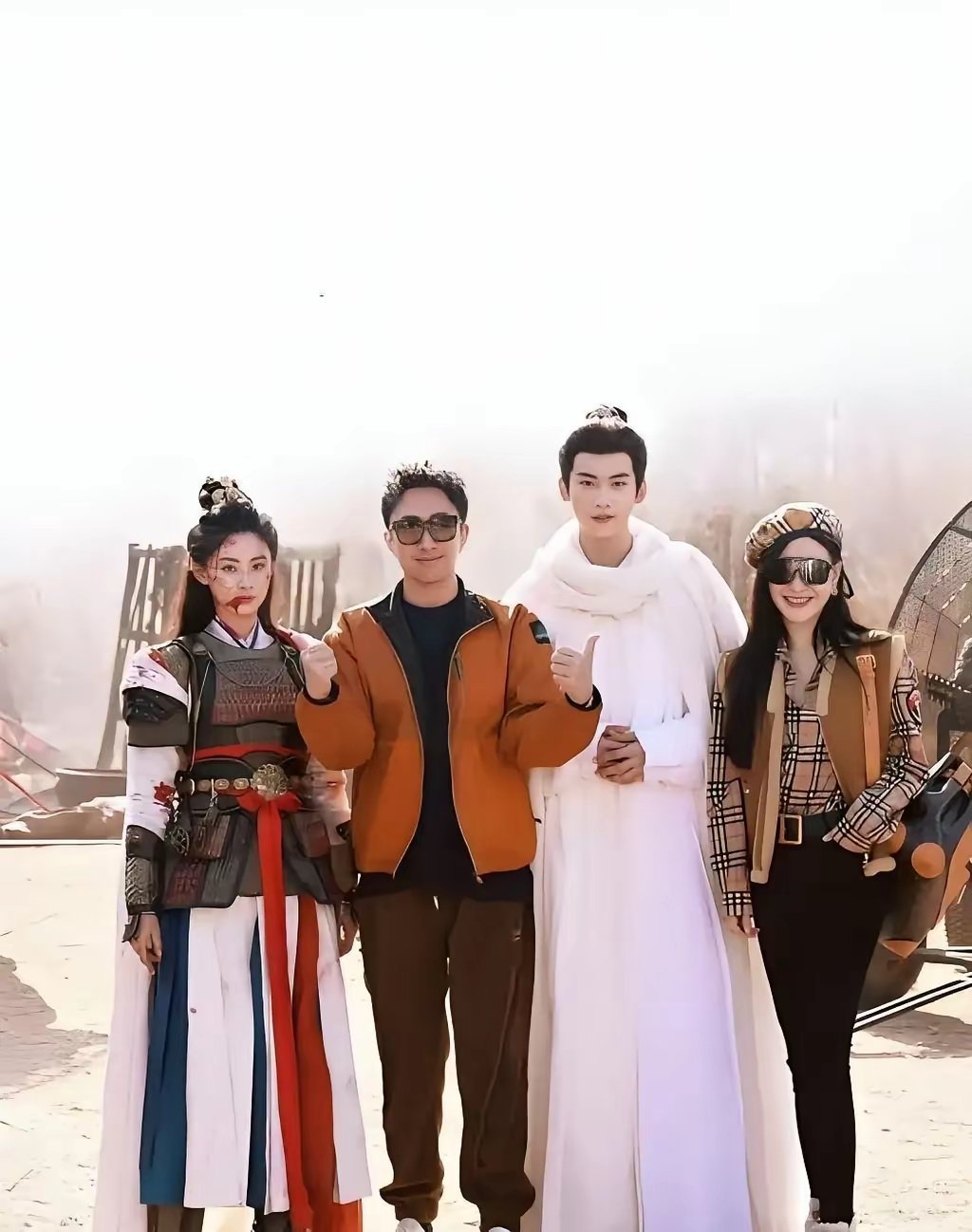 横店开机现场，《金吾不禁》这帮演员直接把娱乐圈的刻板印象给砸了！流量偶像、甜妹、