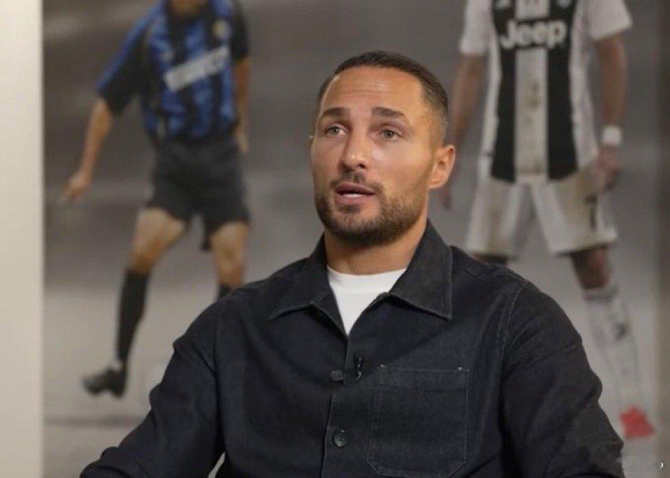 丹布罗西奥:作为一名国际米兰球迷我观看了2010年欧冠决赛比赛结束后我立刻