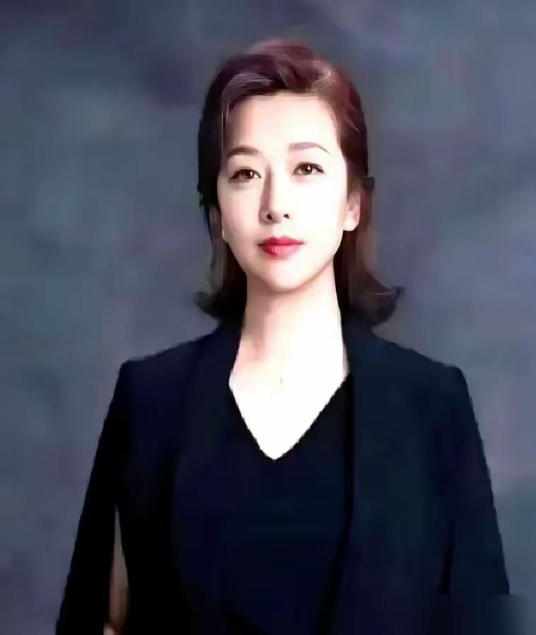 江珊身家过亿，却嫁给了28岁还在开货车的田小洁。谁能想到，这个住北京豪宅的女人，