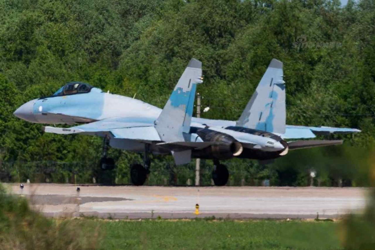 苏-35十年没换新，俄想买回，买家却早不稀罕2026年初，网上传出一个消息，