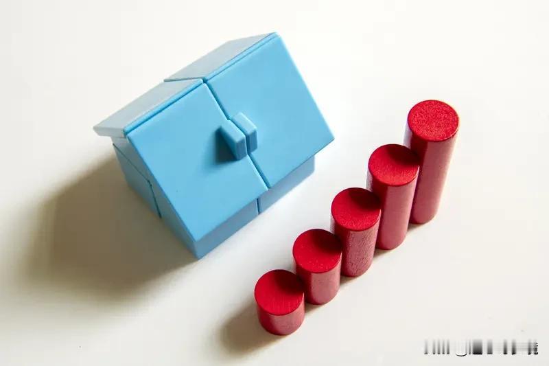 2025年房地产市场真是几家欢喜几家愁。从政策来看，各地都在出台利好政策刺激市场