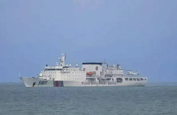 这一次，轮到中方出手，12000吨级“巨兽”进入南海深处！ 2026年8月2