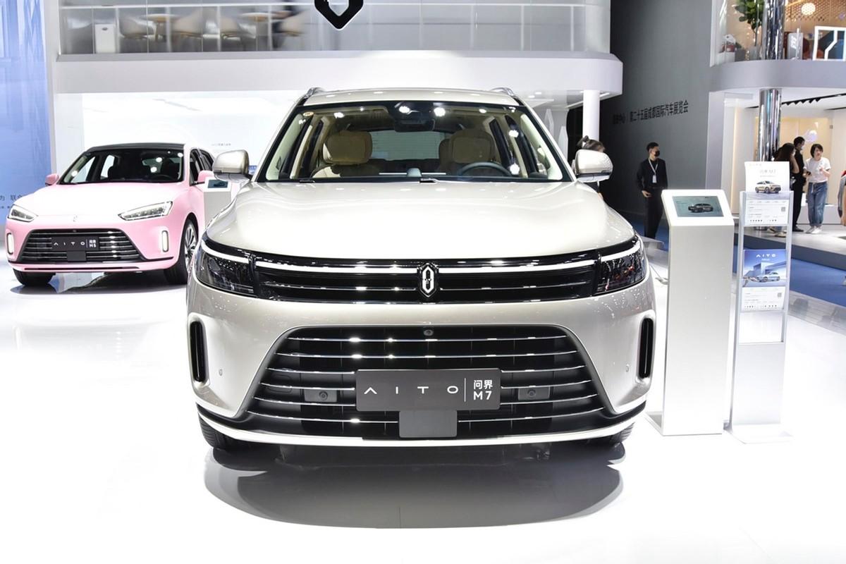 开华为问界的人，就不怕死吗？按说，能买这车的人，身家都不错。钱越多，应该越惜