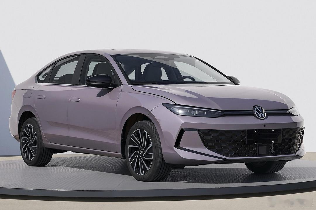 宝来在大众国产车型中换代速度明显落后于朗逸迈腾等车型，至今未有明确的换代计划