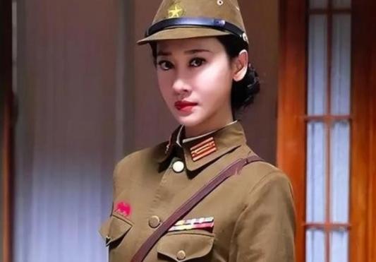 1939年，东条冥郎看到女儿的尸体被完整的送回来后，异常兴奋，立即从腰间拔出刀子