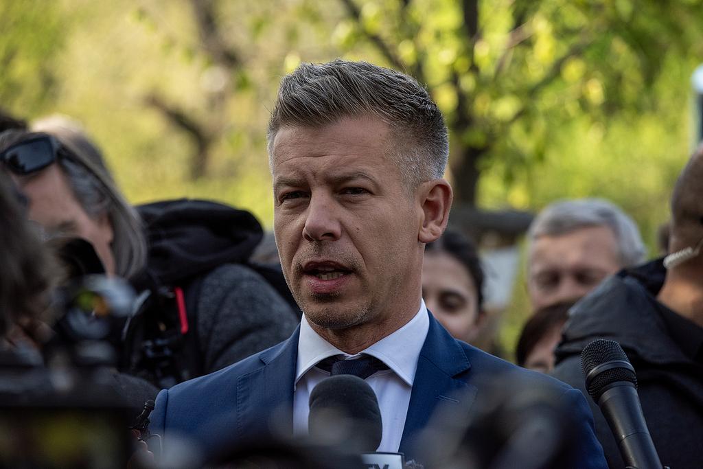 毛焦尔：内塔尼亚胡你是入境匈牙利我就必抓你。准备上任匈牙利总理的毛焦尔直接喊话