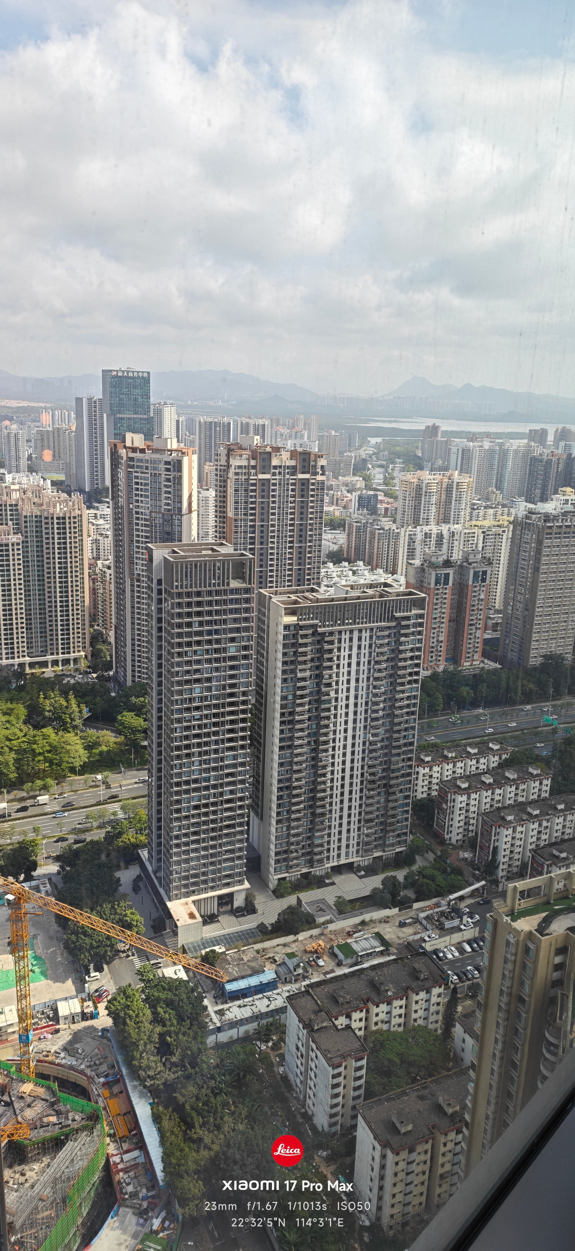福田平安金融中心隔壁还有新住宅地块，靠旧改。规划拟建4栋楼。其中位于正中间的为板