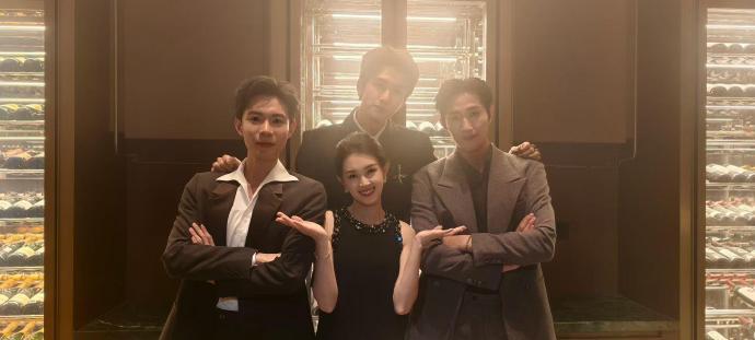 郭宇欣和她的男主们郭宇欣和她的男主们合照郭宇欣和她的男主们！男帅女美养眼！