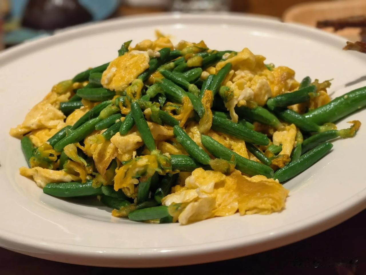 北京鸽子窝饭店，那可是有独特魅力的地方。鸽子窝饭店的招牌菜是鸽子宴，各种以鸽子