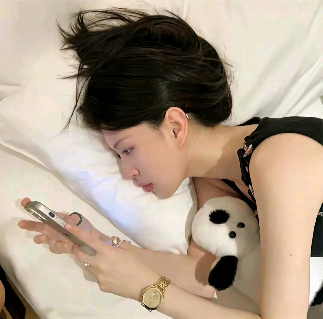 超喜欢的头像太爱啦