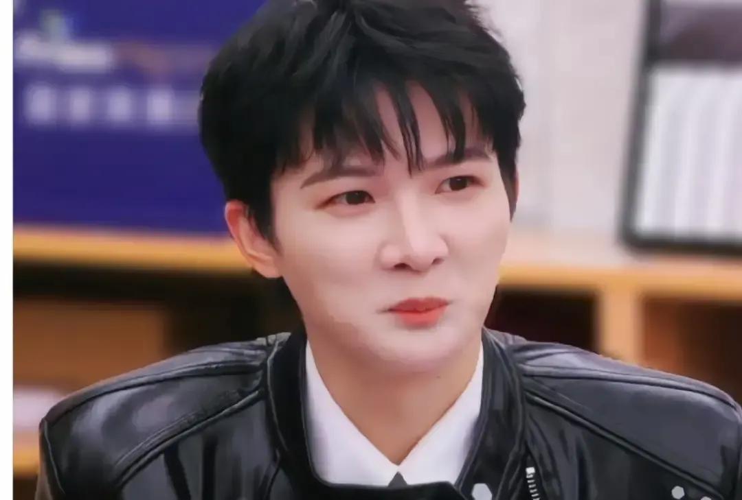 周深在《音乐缘计划》被一堆幕后作者疯抢，我隔着屏幕都闻到火药味。六月底爆出的内