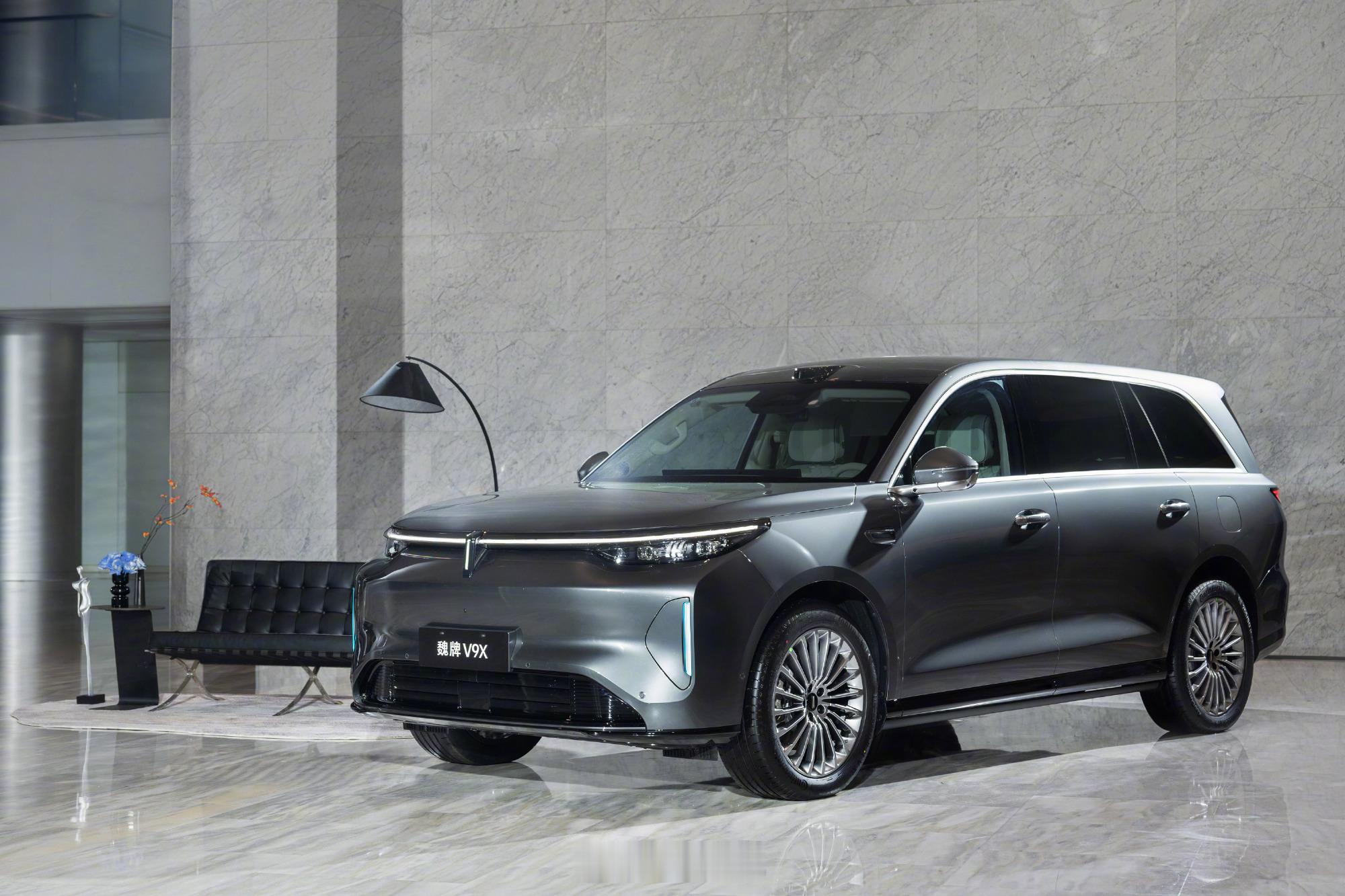 今天长城汽车举办归元平台技术发布会和魏牌V9X预售发布会，宣布百万级AI汽车平台