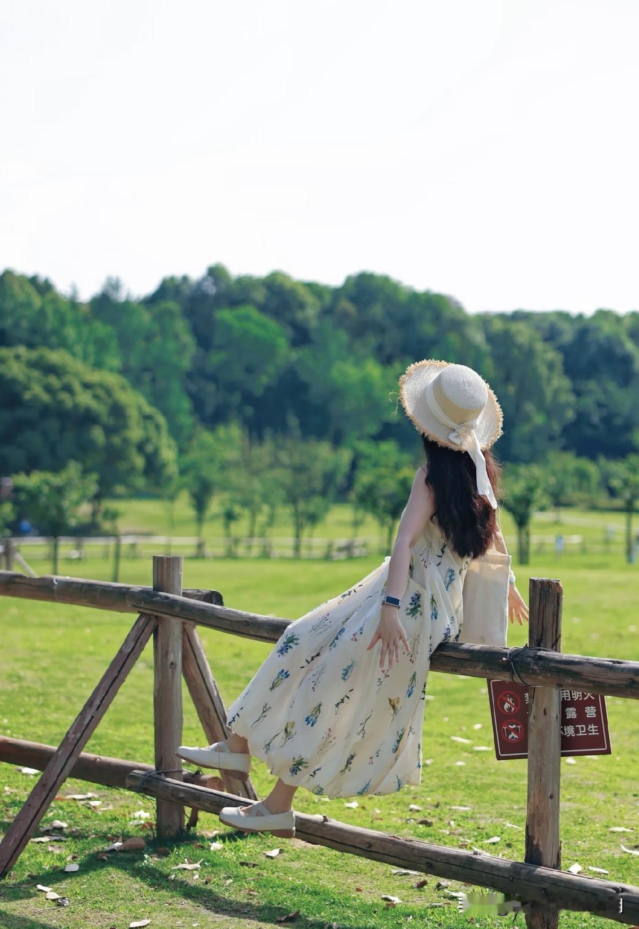 近日，四川一位25岁的未婚女士很是纠结。她男友连续两次都很没边界感，与他的女