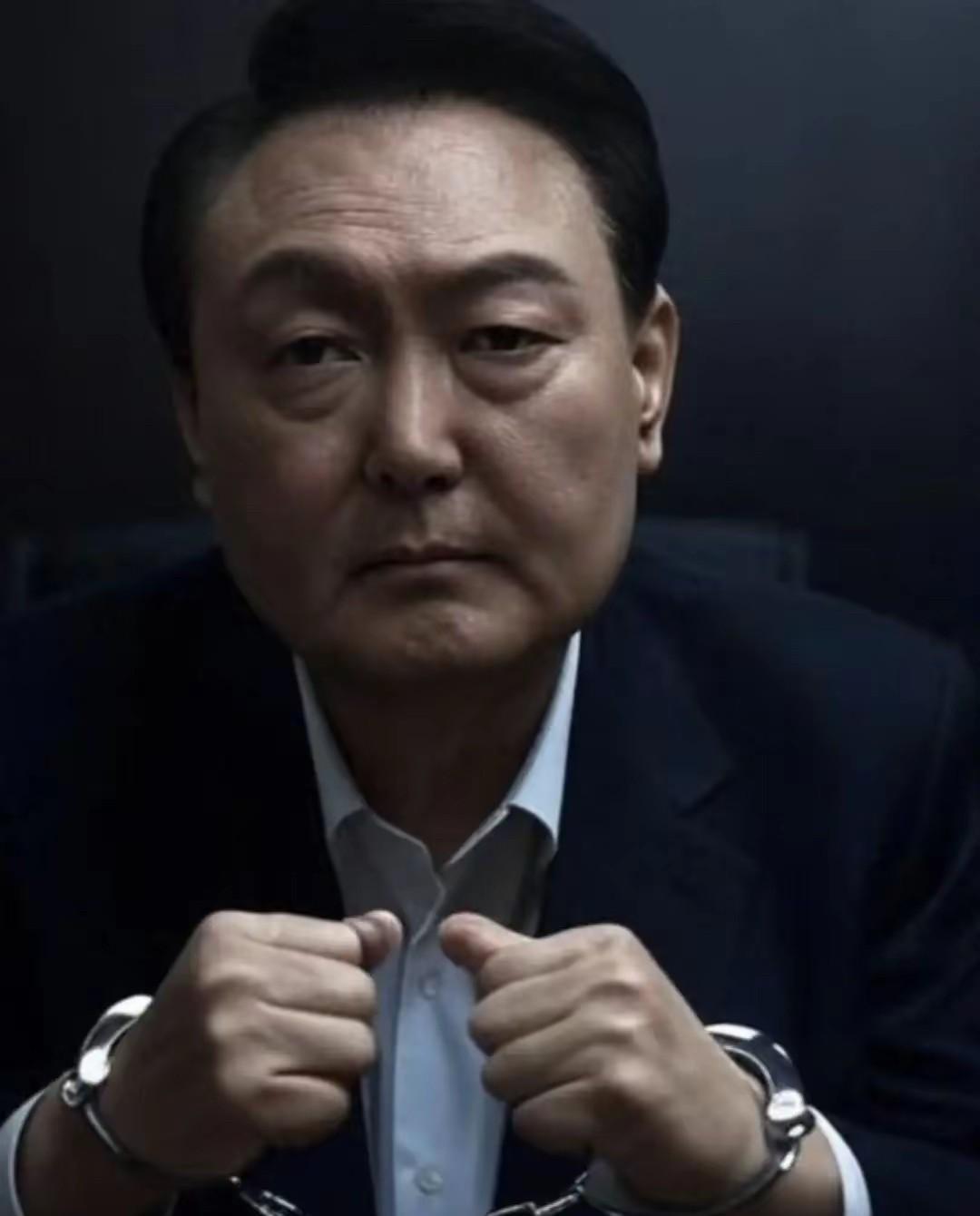 尹锡悦入狱仍有特权，韩检方不等了，李在明用道歉，给他致命一击尹锡悦被捕后不配合