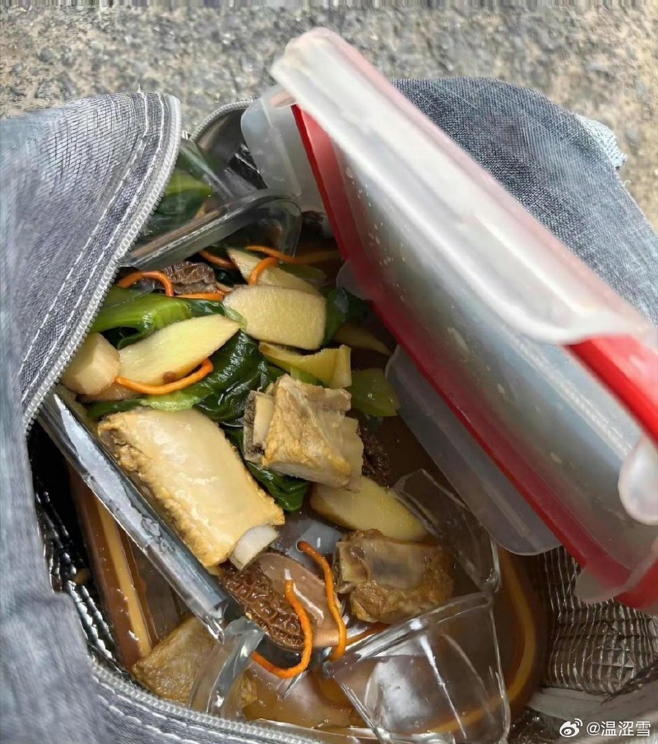 白瞎了妈妈一早起来烧的饭