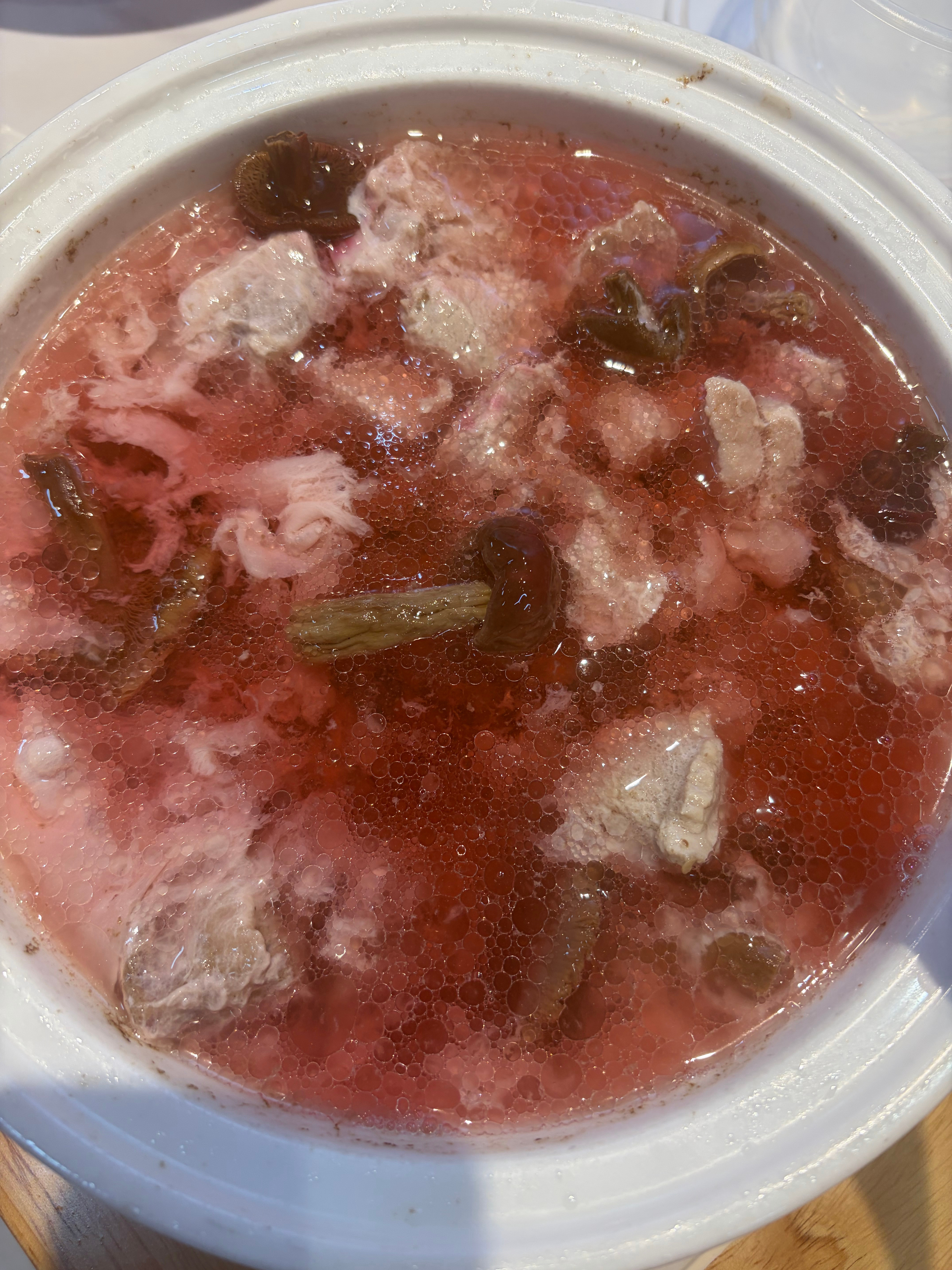 红菇炖排骨怎样？