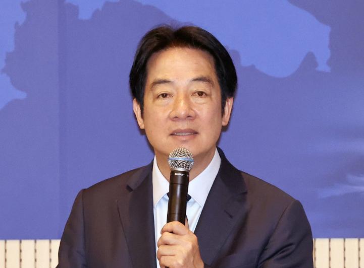 赖清德窜访失败之际，一架飞机从大陆飞抵台湾，台当局提出一个要求！21号，赖清