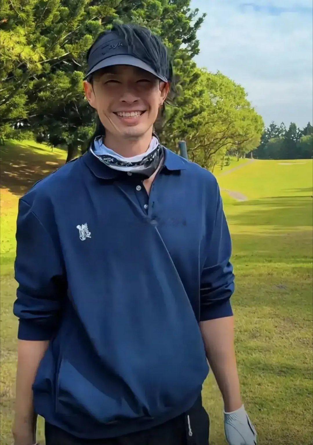 最近刷到吴建豪的最新自拍，这还是当年《流星花园》里又酷又炸的美作吗？47岁的他，