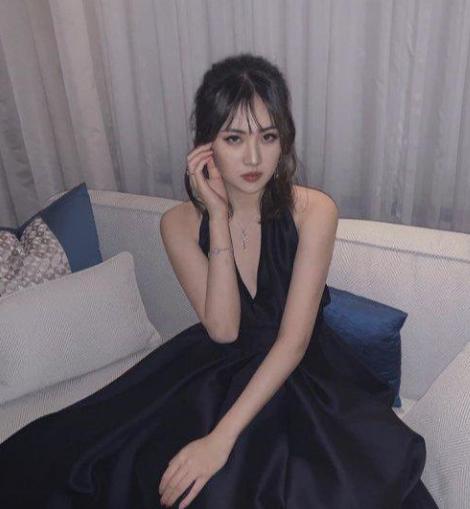 不当明星当“最强打工人”！姚安娜成功逆袭！姚安娜这次身份转得干脆。不