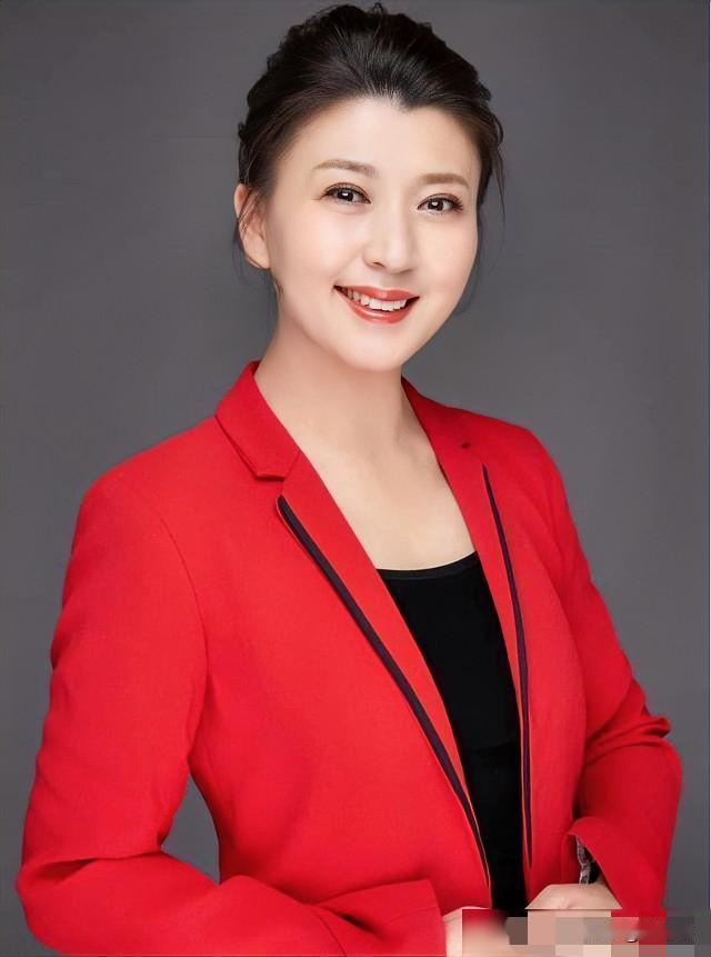 闫学晶给所有人都上了一课很多人的成功，其实跟能力没什么关系，干的好不如嫁的好