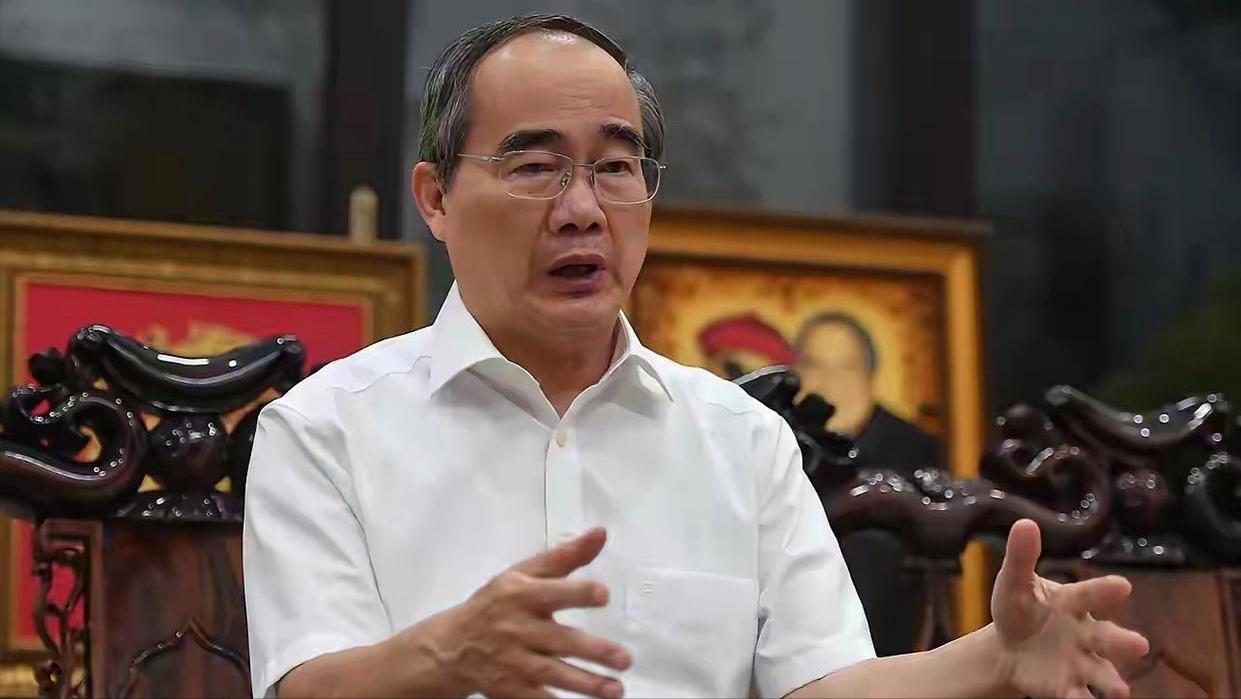 一位越南经济学家的大实话：我对中国的国力扩张感到不安。但他们的扶贫模式，是我们必