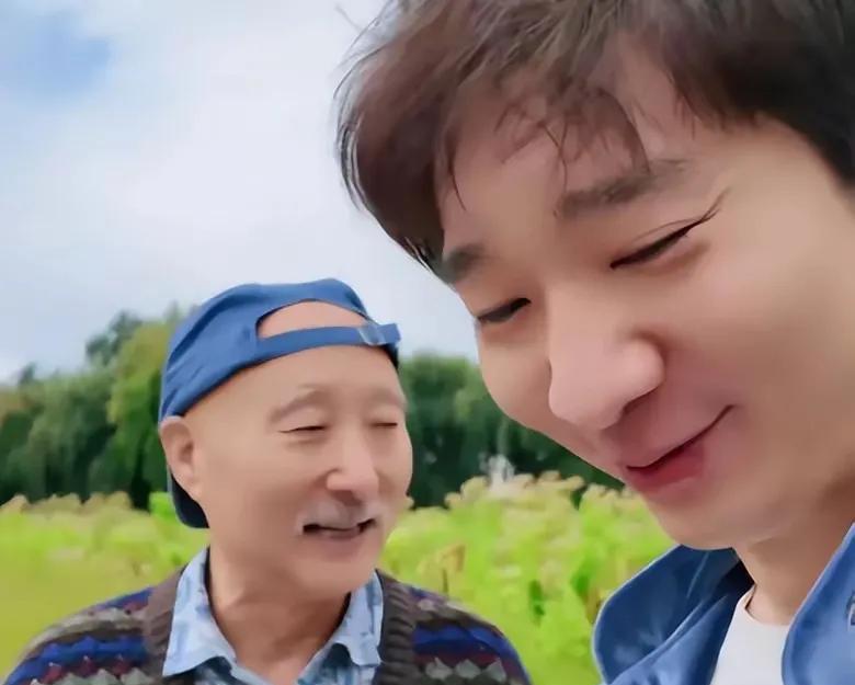 《戏台》！陈佩斯呕心沥血之作！说它是呕心沥血之作，看看这几天陈佩斯到处马不停蹄的