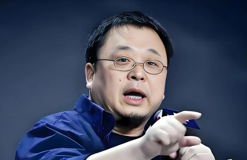 罗永浩果然要被反噬了！上周我们刚聊过罗永浩可能要出事，话音未落，后院就起火了。
