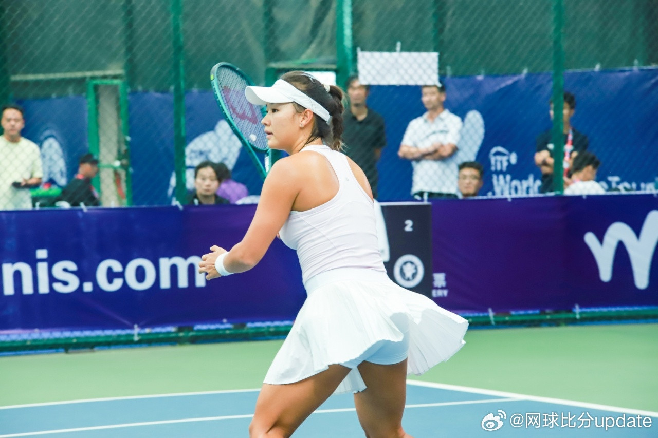 🏆🇨🇳贵阳W50女单🇨🇳郭涵煜6-3/4-6/6-1🇨🇳朱琳郭涵