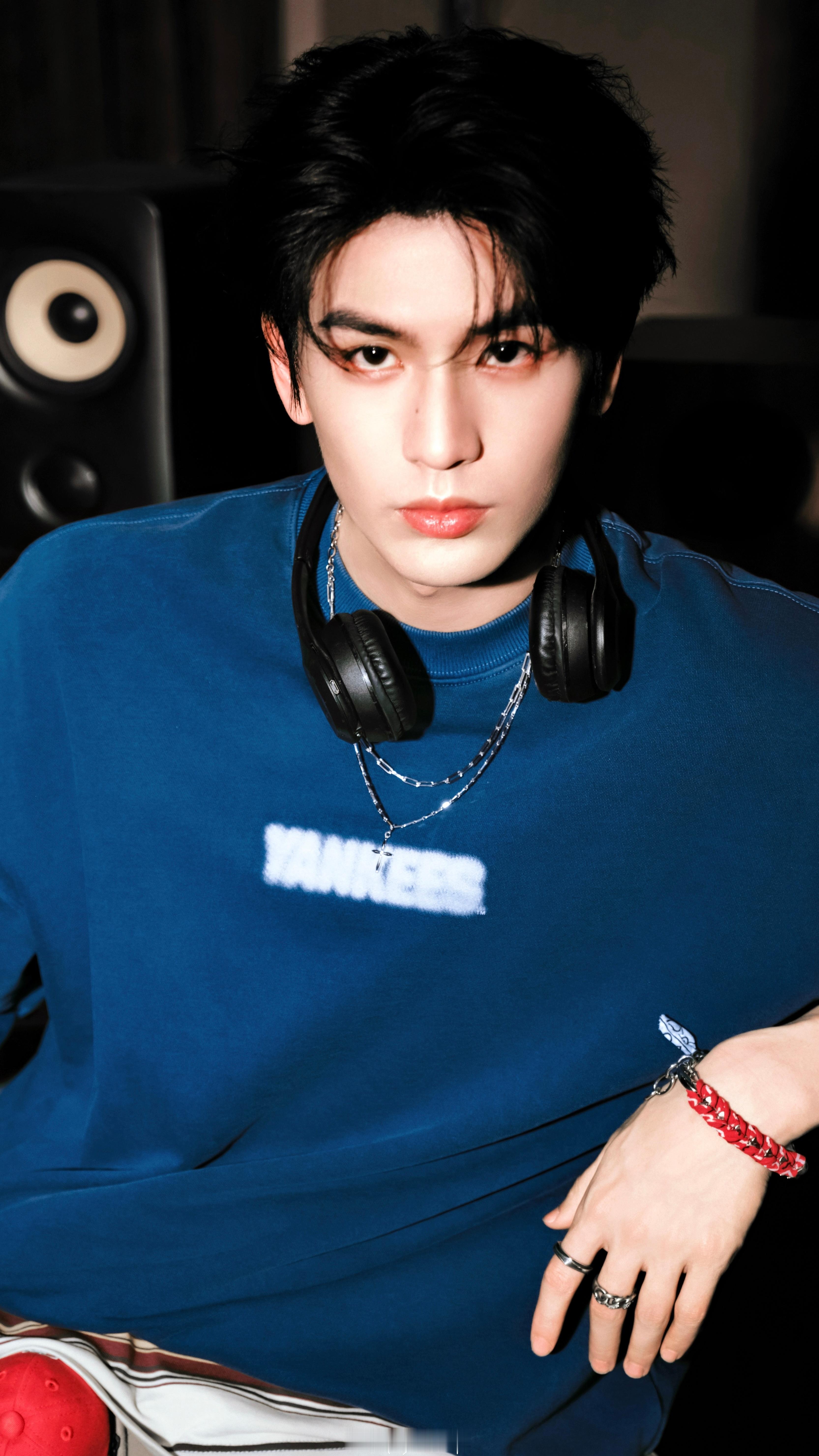 tg张凌赫美式复古味​​​