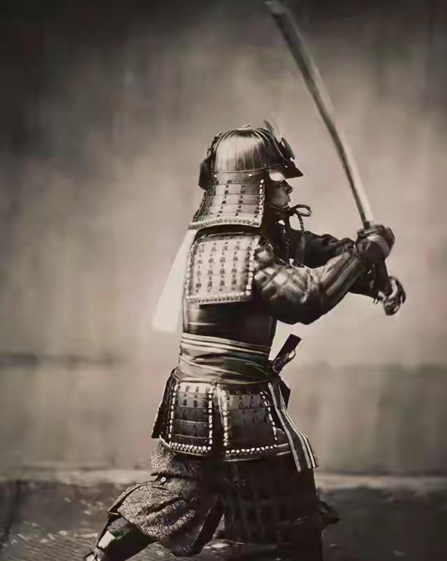 日本网友想定的一套台海冲突的剧本是：一旦大陆出手收复台湾，日本自卫队直接派兵帮台
