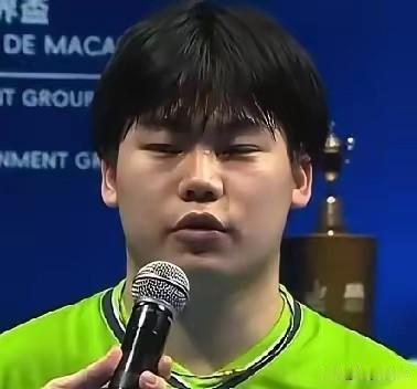 日本乒协召开世乒赛出征发布会，松岛辉空说，这一次一定要战胜中国，得取金牌，请大家