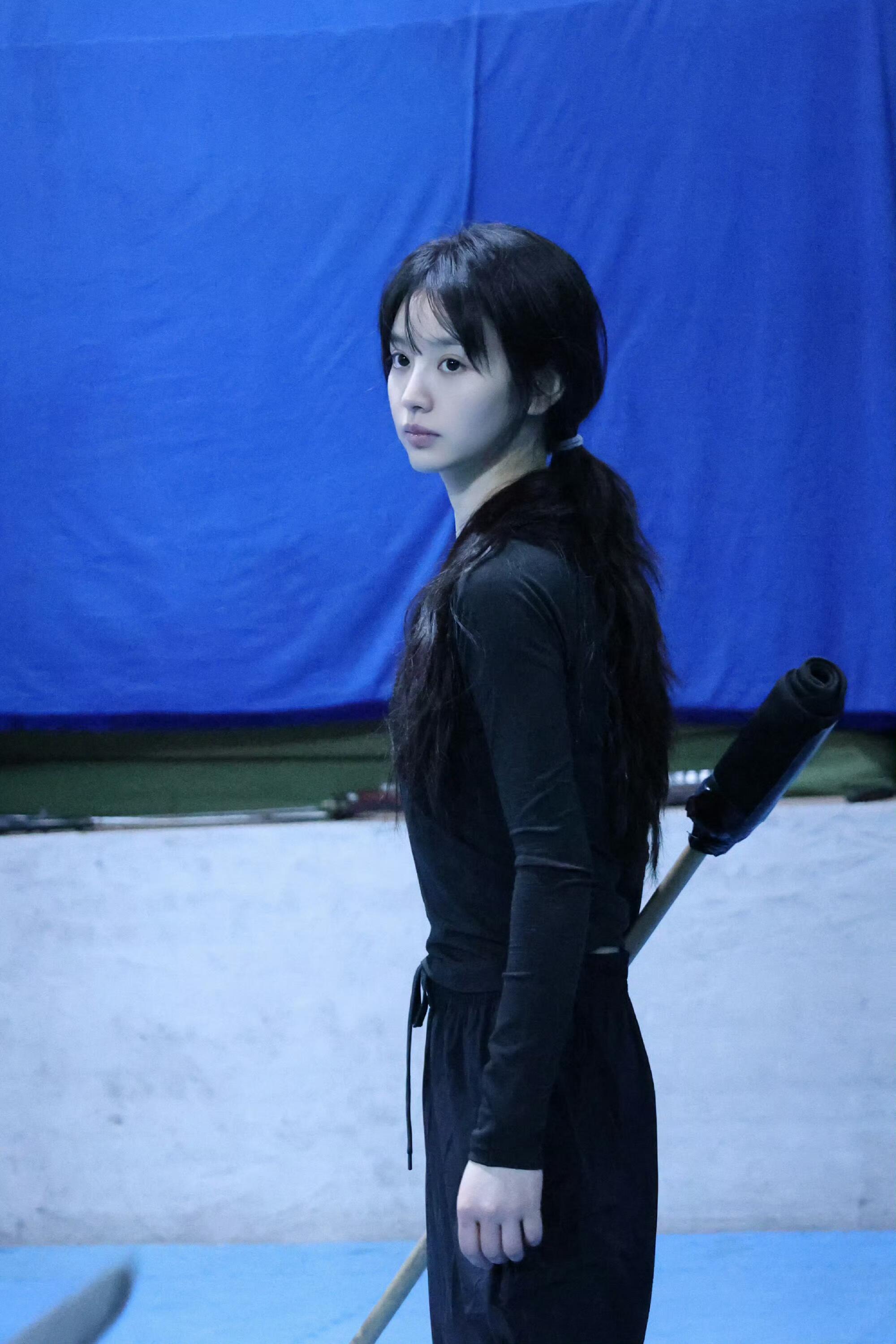 田曦薇素颜饭撒【田曦薇】以防你没有见过武训素颜薇