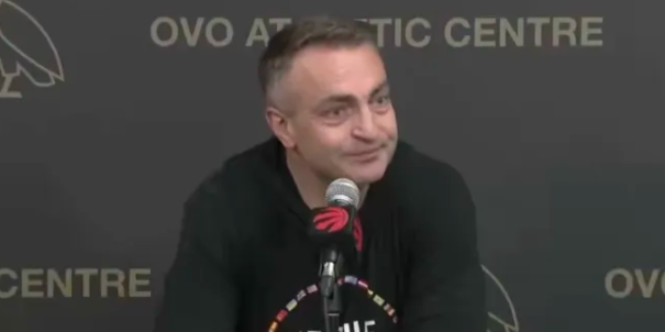 猛龙主帅达尔科-拉贾科维奇谈到了布兰登-英格拉姆。拉贾科维奇表示：“就在7天前