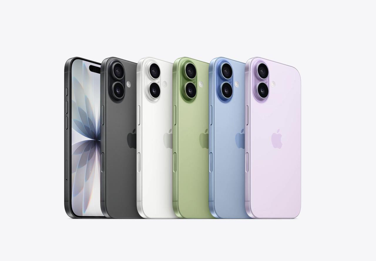 网友表示iPhone17标准版最值得入手，可以闭眼冲原因是屏幕上了高刷，而且