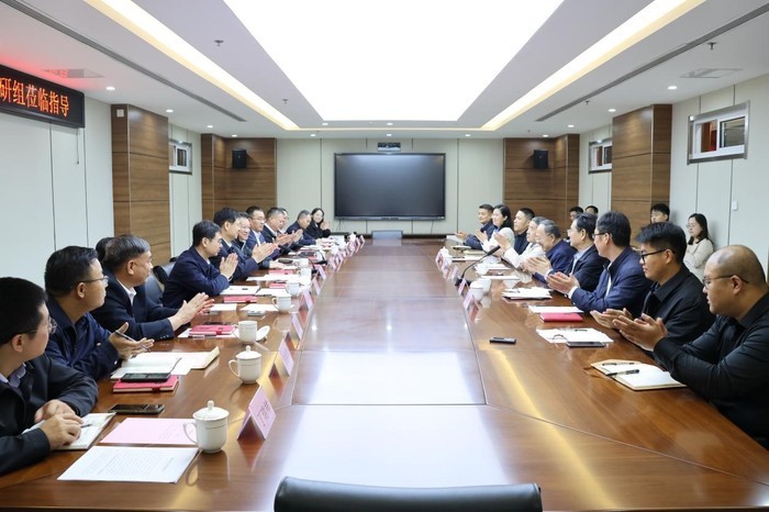 山东省人大常委会副主任赵豪志一行到省慈善总会调研慈善工作