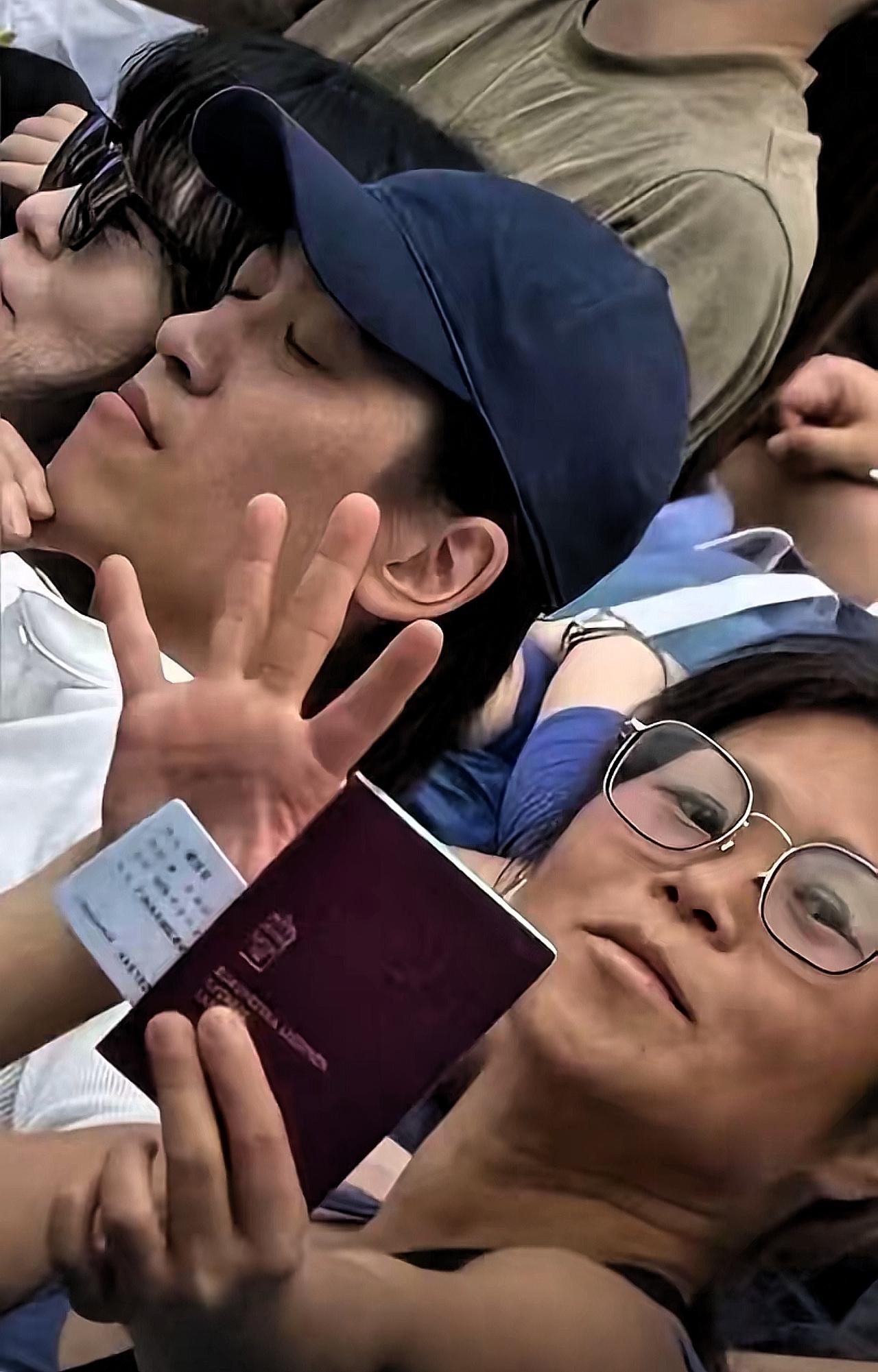 上海网球赛女子亮瑞典护照挑衅？护照真不是“特权通行证”！上海网球大师赛那女子