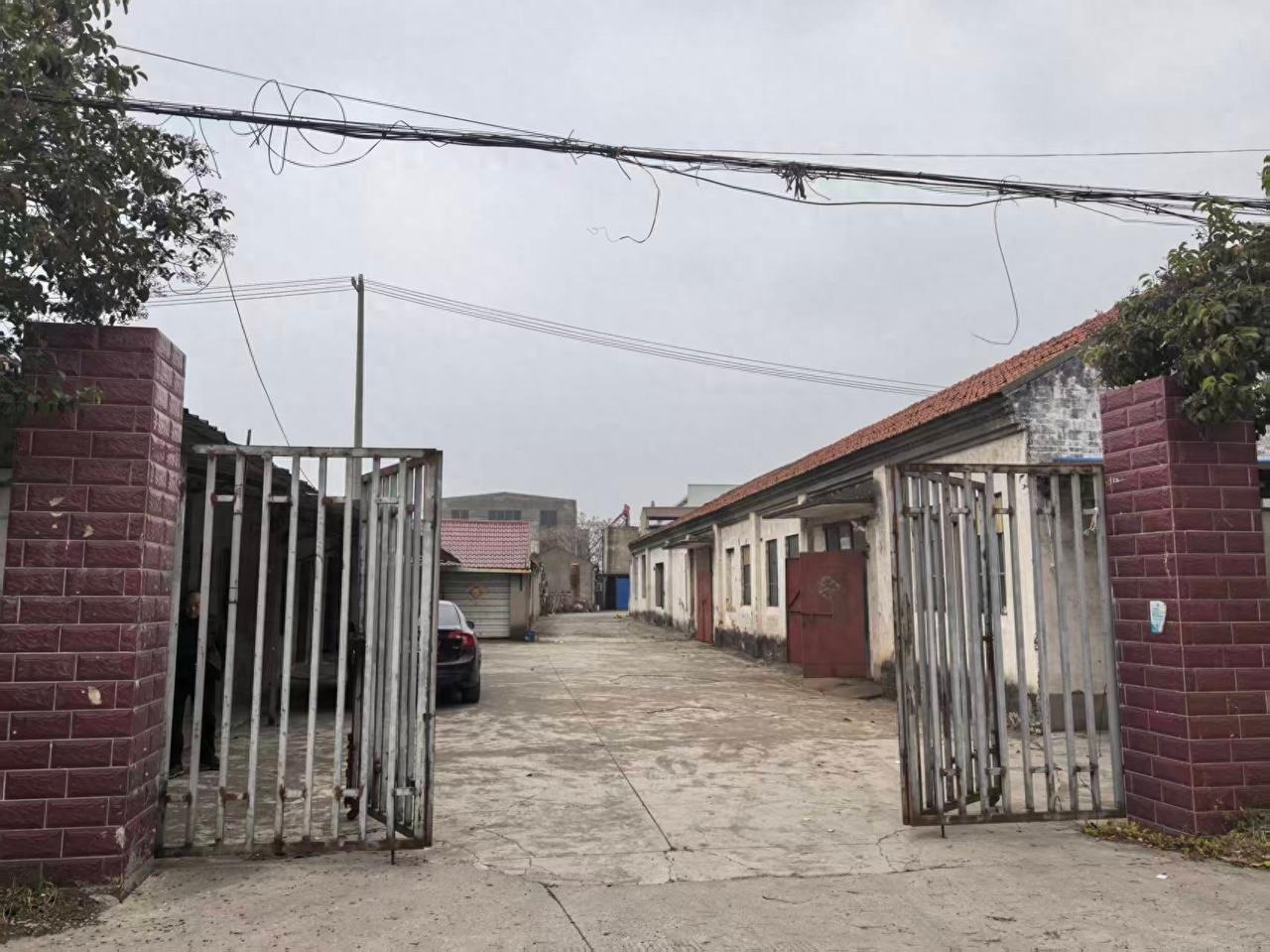 公安机关和法院办案肯定有一定的标准，不知道是根据什么来认定的枪支散件？如果是枪管