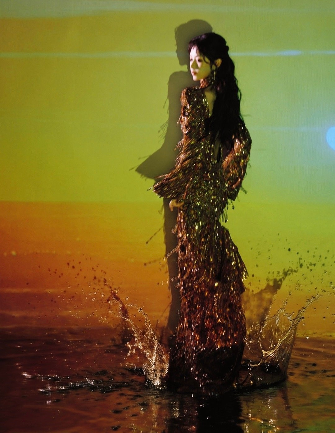 田曦薇｜星光大赏出图新风格继续！来自小田揭晓的今晚造型图集，身穿Gucc