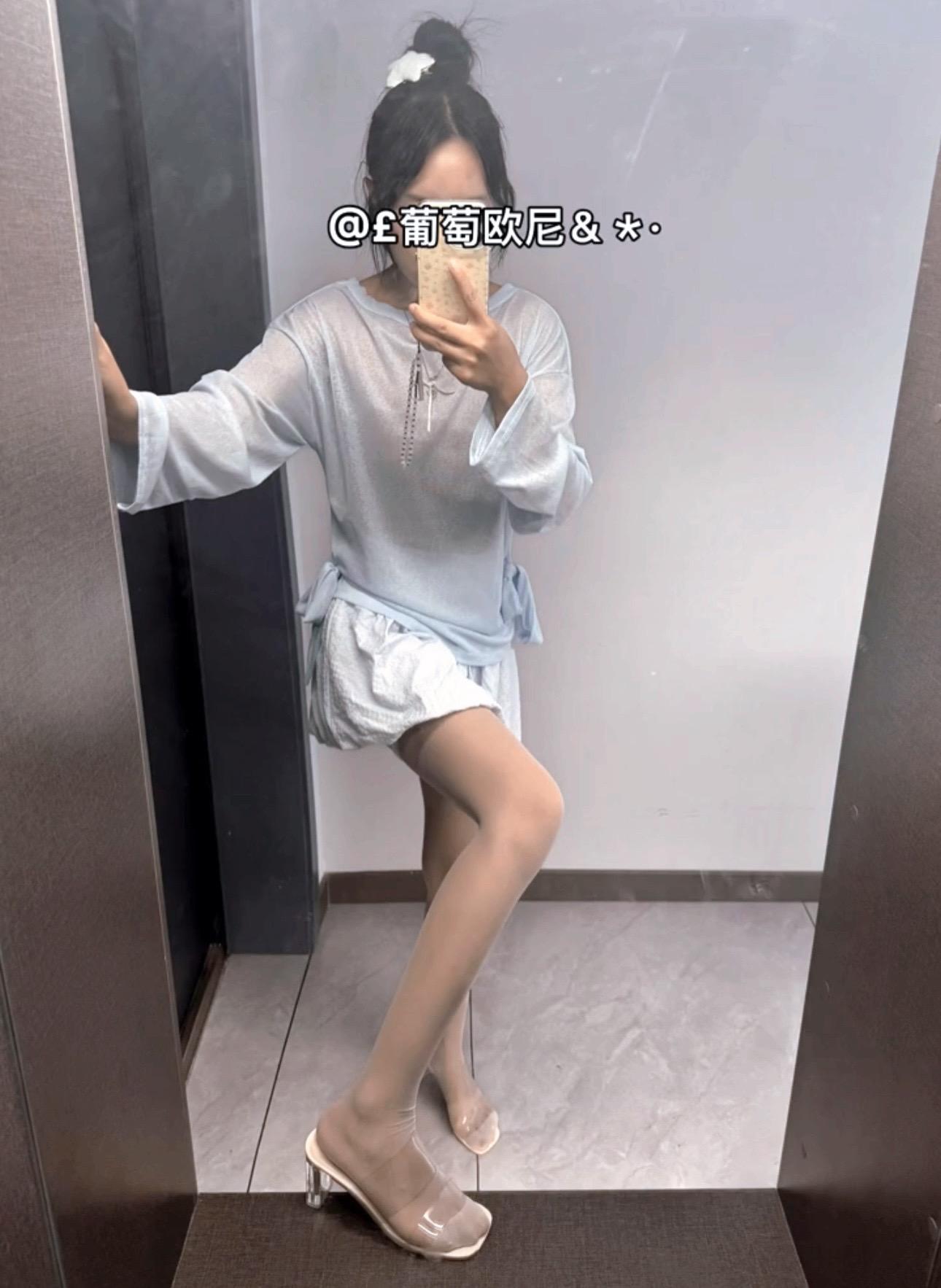 今日穿搭 拍照姿势 ootd今日穿搭 今日look穿搭 夏日穿搭